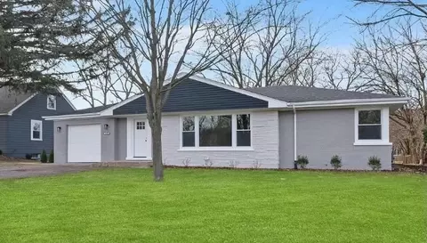 5426 Wolf Rd, Western Springs, IL 60558