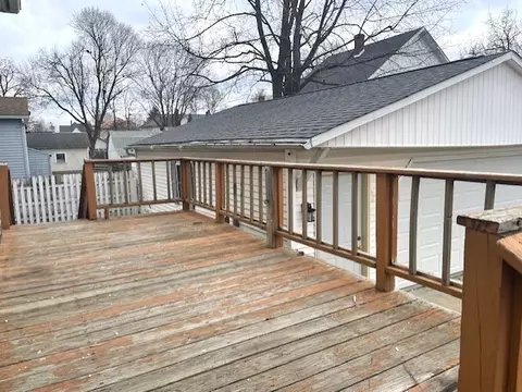 Exterior - 409 W Lincolnway, Morrison, IL 61270 photo 3 of 5