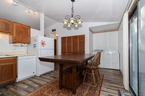 Dining - 105 Churchill Rd, Normal, IL 61761 photo 2 of 3