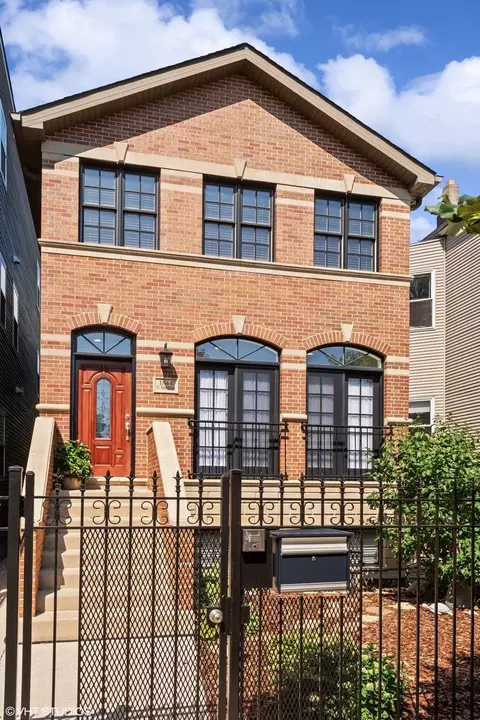 1844 N Spaulding Ave, Chicago, IL 60647