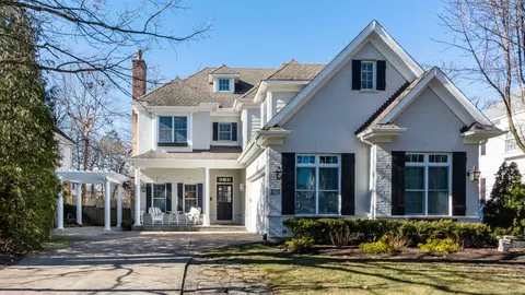 562 N Garfield Ave, Hinsdale, IL 60521