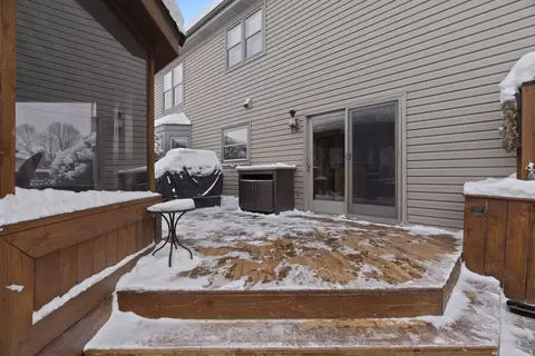 1165 Deep Woods Dr, Elgin, IL 60120 photo 36