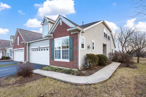 1493 Catalina Ln, Aurora, IL 60504
