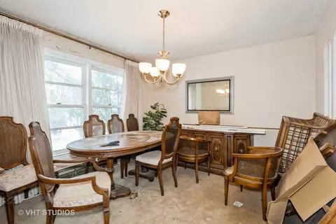 1124 Gulf Keys Rd, Elgin, IL 60120 photo 13
