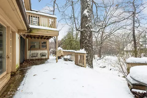 1124 Gulf Keys Rd, Elgin, IL 60120 photo 10