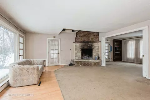 1124 Gulf Keys Rd, Elgin, IL 60120 photo 16