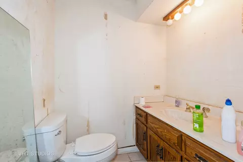 1124 Gulf Keys Rd, Elgin, IL 60120 photo 28