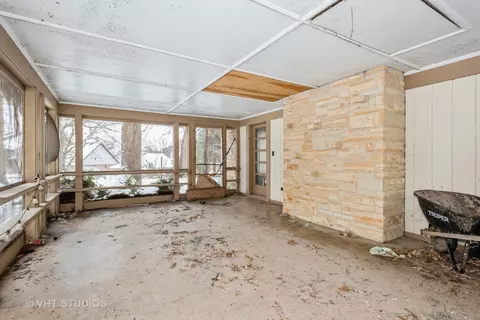 1124 Gulf Keys Rd, Elgin, IL 60120 photo 19
