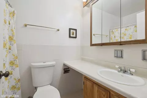 10389 Dearlove Rd #1A, Glenview, IL 60025 photo 7