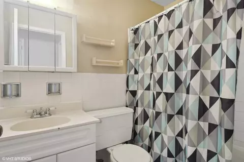 10389 Dearlove Rd #1A, Glenview, IL 60025 photo 9