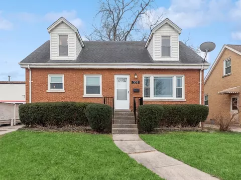 353 E Quincy St, Riverside, IL 60546