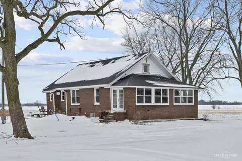 6522 Helmar Rd, Yorkville, IL 60560