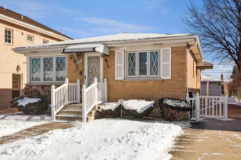 4927 N Delphia Ave, Norridge, IL 60706