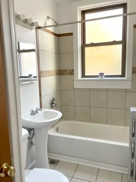 817 E 53rd St #2N, Chicago, IL 60615 photo 14