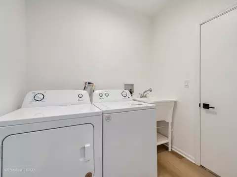 677 Golfers Ln, Bartlett, IL 60103 photo 25