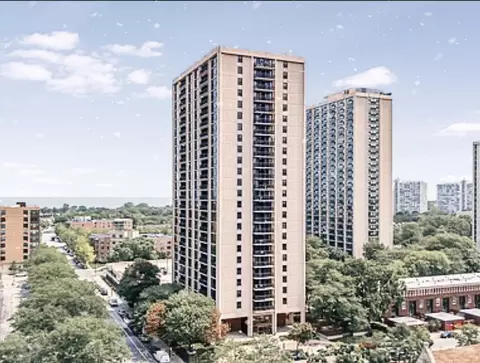 2605 S Indiana Ave #1607, Chicago, IL 60616