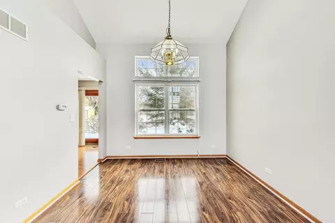 1313 Geneva Ln, Bartlett, IL 60103 photo 7