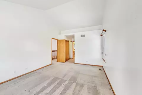 1313 Geneva Ln, Bartlett, IL 60103 photo 17