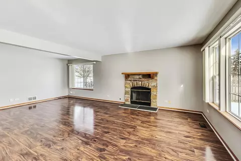 1313 Geneva Ln, Bartlett, IL 60103 photo 11