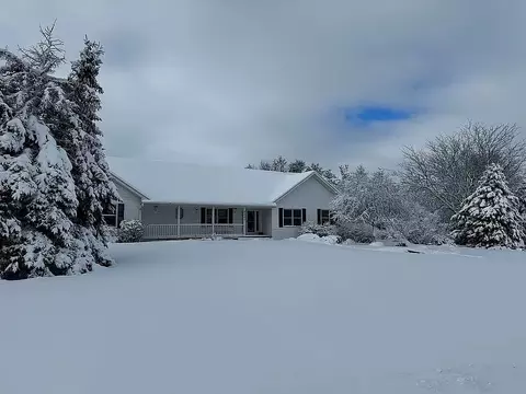 2501 Mustang Trl, Woodstock, IL 60098