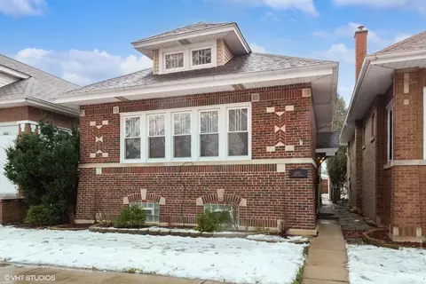 5347 W Cullom Ave, Chicago, IL 60641