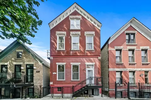 2042 N Winchester Ave #1W, Chicago, IL 60614