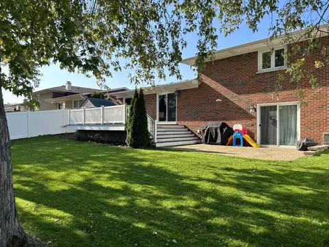 15321 Maple Dr, Oak Forest, IL 60452 photo 16