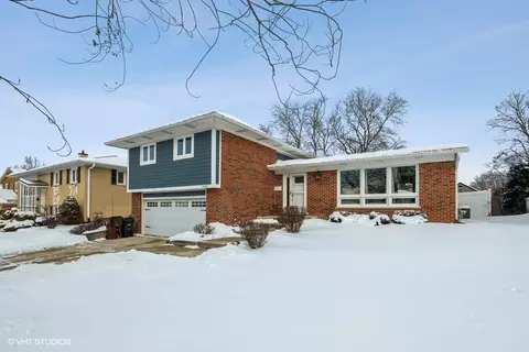 15321 Maple Dr, Oak Forest, IL 60452 photo 18