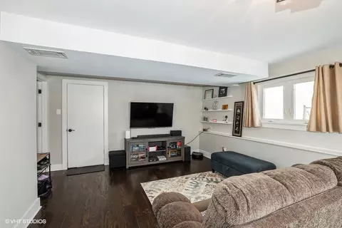 15321 Maple Dr, Oak Forest, IL 60452 photo 13
