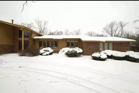 1430 Lynwood Ct, Flossmoor, IL 60422