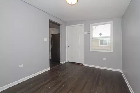 521 Miller Dr, Elgin, IL 60123 photo 18