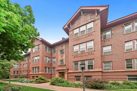 4722 S Greenwood Ave #3W, Chicago, IL 60615