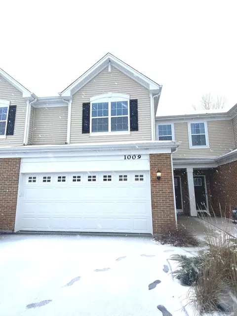 1009 Draper Rd, Mchenry, IL 60050