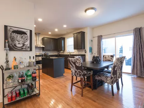 2047 Amelia Ln, Hoffman Estates, IL 60192 photo 19