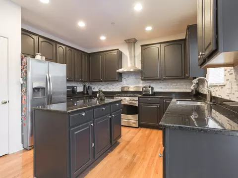 2047 Amelia Ln, Hoffman Estates, IL 60192 photo 15