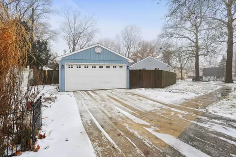 321 Royal Ct, Champaign, IL 61821 photo 23