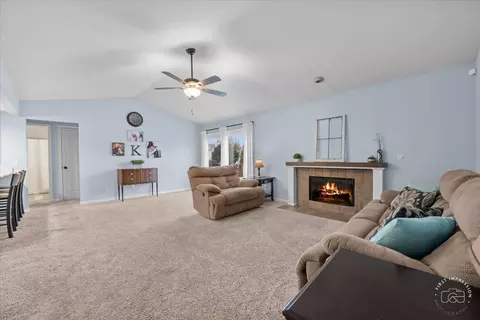 Bedroom - 504 Banbury Ave, Elburn, IL 60119 photo 1 of 6