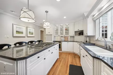 700 York Rd, Glenview, IL 60025 photo 9