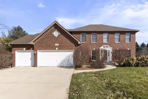334 White Pines Ct, Oswego, IL 60543