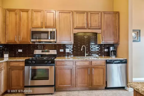 1969 Osprey Ct, Bartlett, IL 60103 photo 8