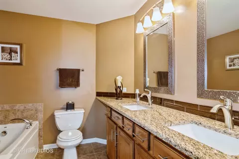 1969 Osprey Ct, Bartlett, IL 60103 photo 17
