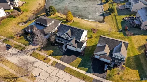 View/Area - 14211 Chalk Hill Rd, Plainfield, IL 60544 photo 4 of 6
