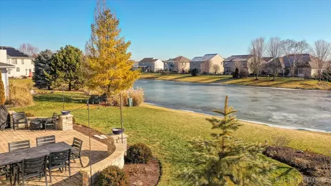 View/Area - 14211 Chalk Hill Rd, Plainfield, IL 60544 photo 1 of 6