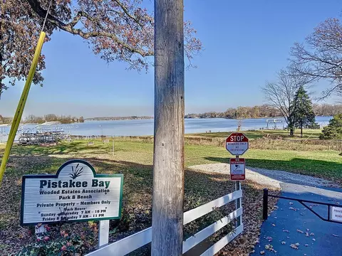 2903 N Magellan Dr, Mchenry, IL 60051 photo 28
