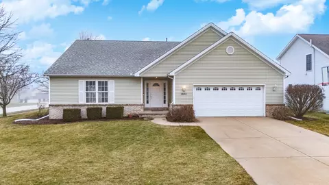 1801 Whistling Way, Normal, IL 61761