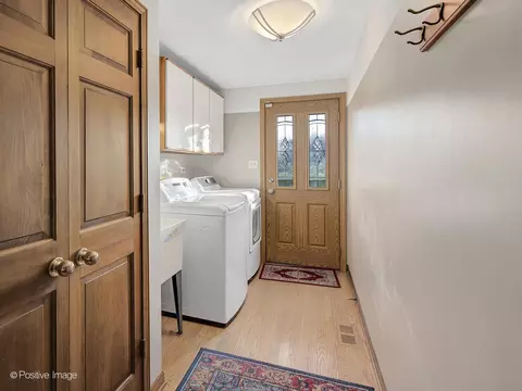 130 Sunset Ridge Rd, Willowbrook, IL 60527 photo 12