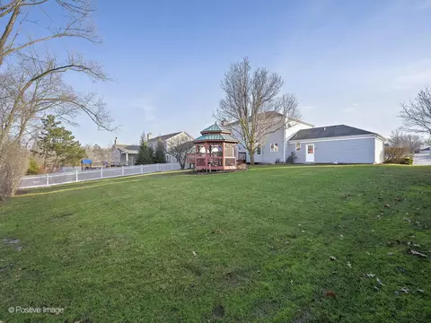 130 Sunset Ridge Rd, Willowbrook, IL 60527 photo 22