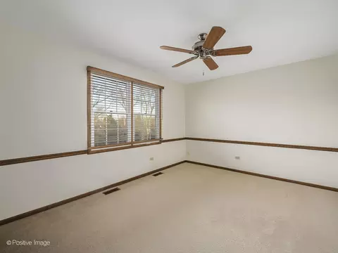 130 Sunset Ridge Rd, Willowbrook, IL 60527 photo 18