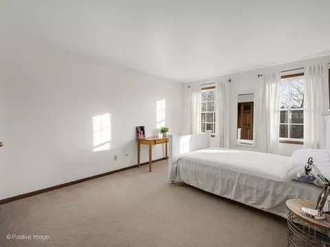 130 Sunset Ridge Rd, Willowbrook, IL 60527 photo 17