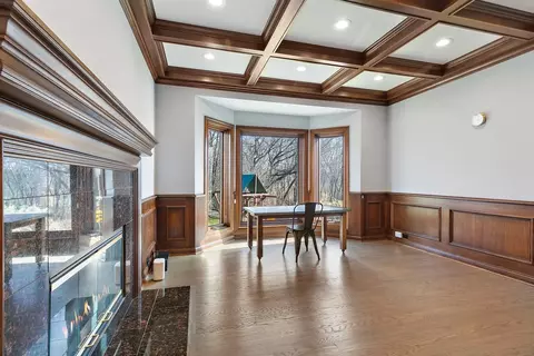Living - 738 Fox Run Dr, Geneva, IL 60134 photo 6 of 9